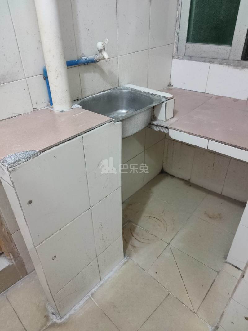 萧岗村(白云区新市萧岗北门东街33号)10802955周边环境图4