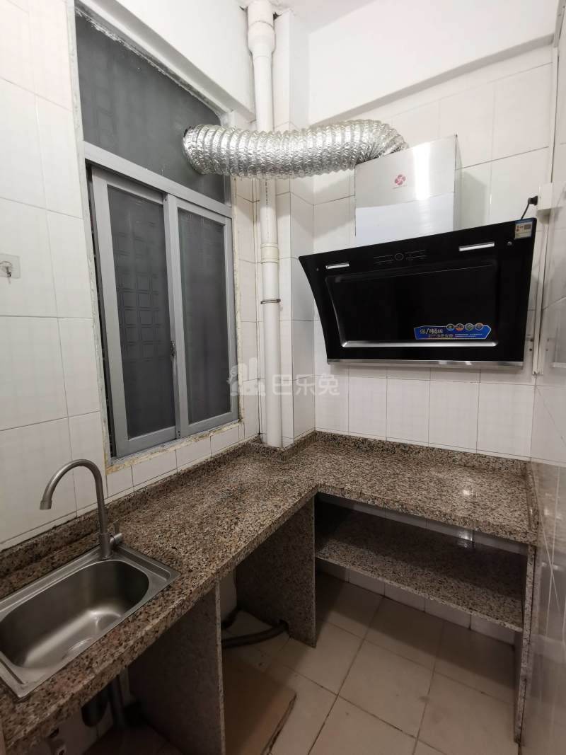 东平村10813790周边环境图15