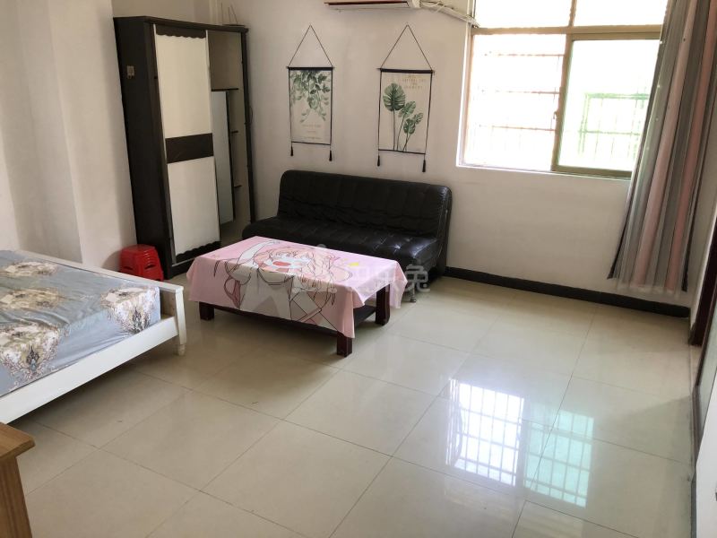 龙归南村10814604卧室图0