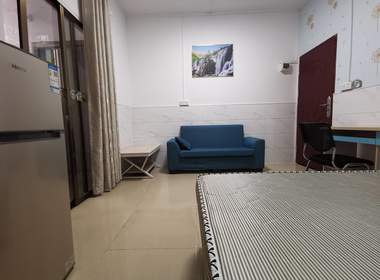 东平村 1室0厅1卫