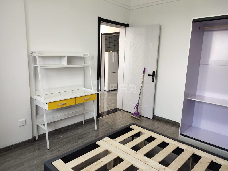 美罗家园蓉庭10828111卧室图2