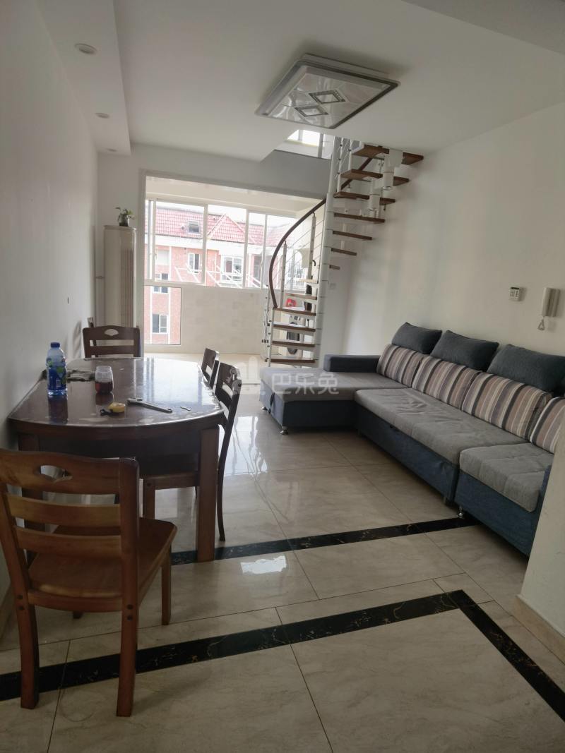 宝顾佳苑10842989客厅图5