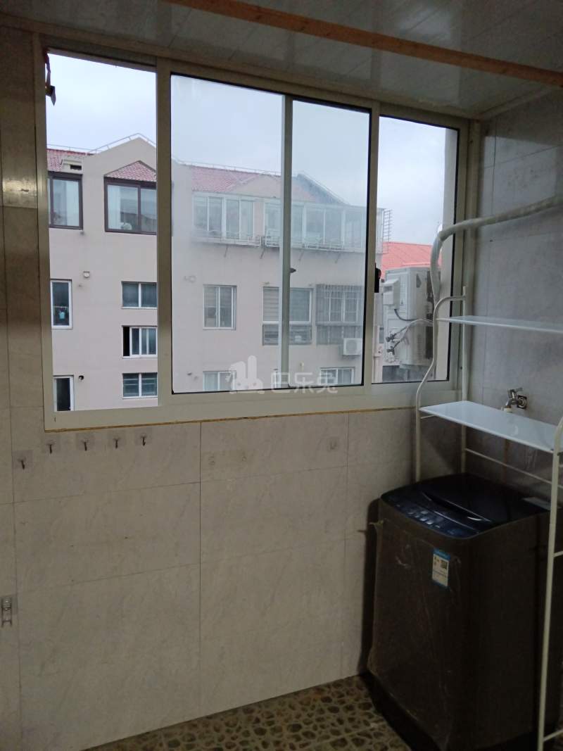 奉浦苑10852600卧室窗户图16