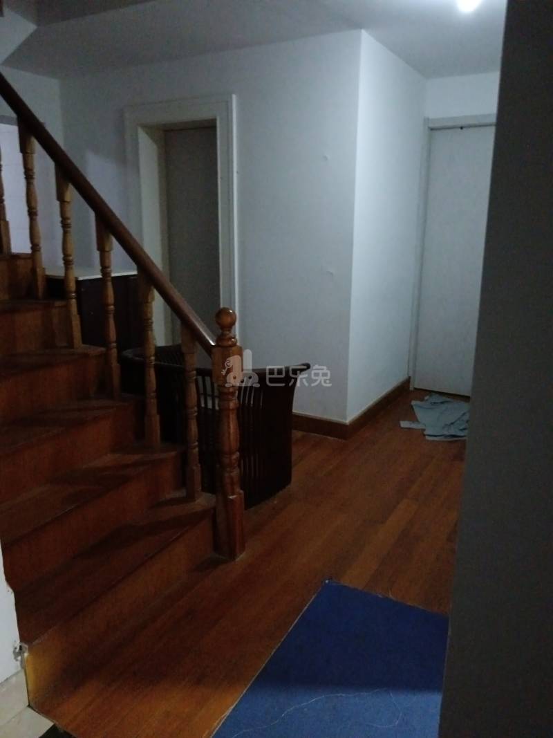 奉浦苑10852600客厅图4