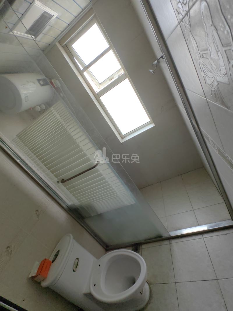 奉浦苑10852600卫生间图11