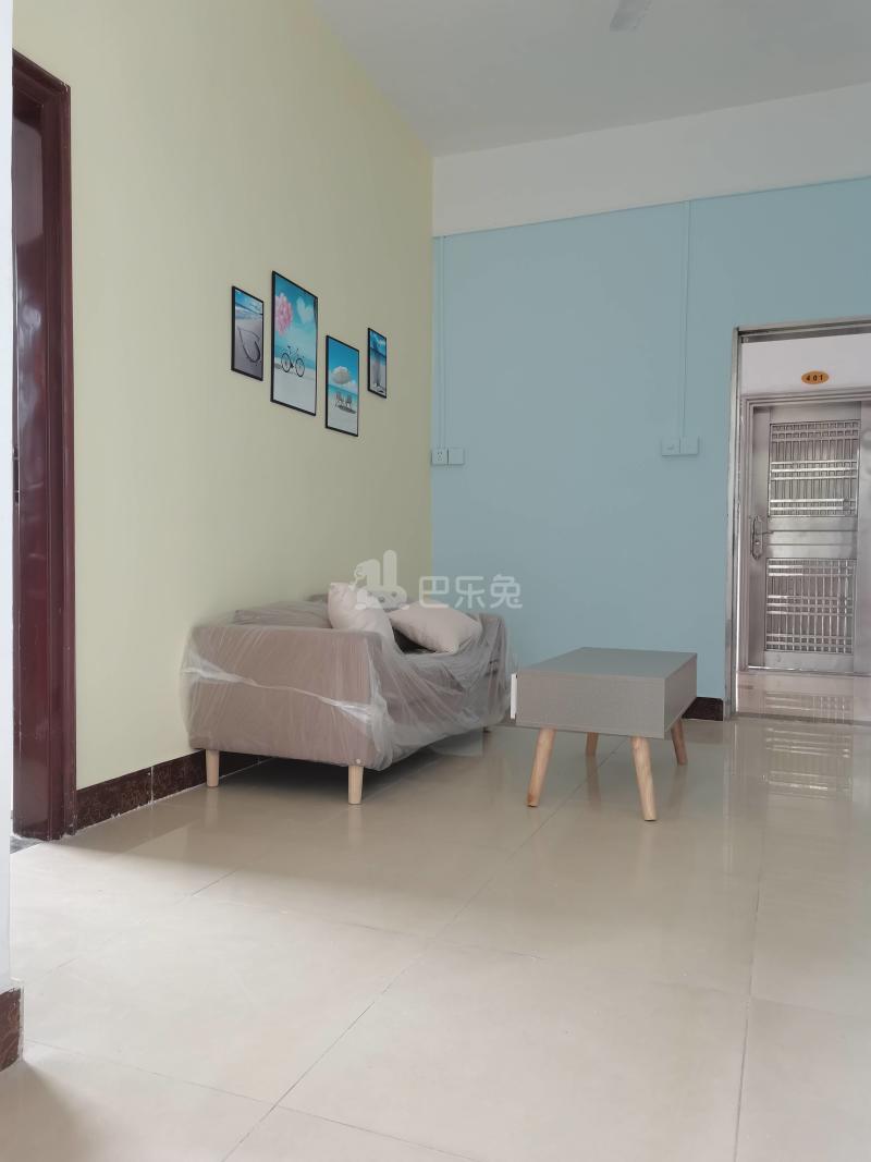 招村新街10855630卧室图0