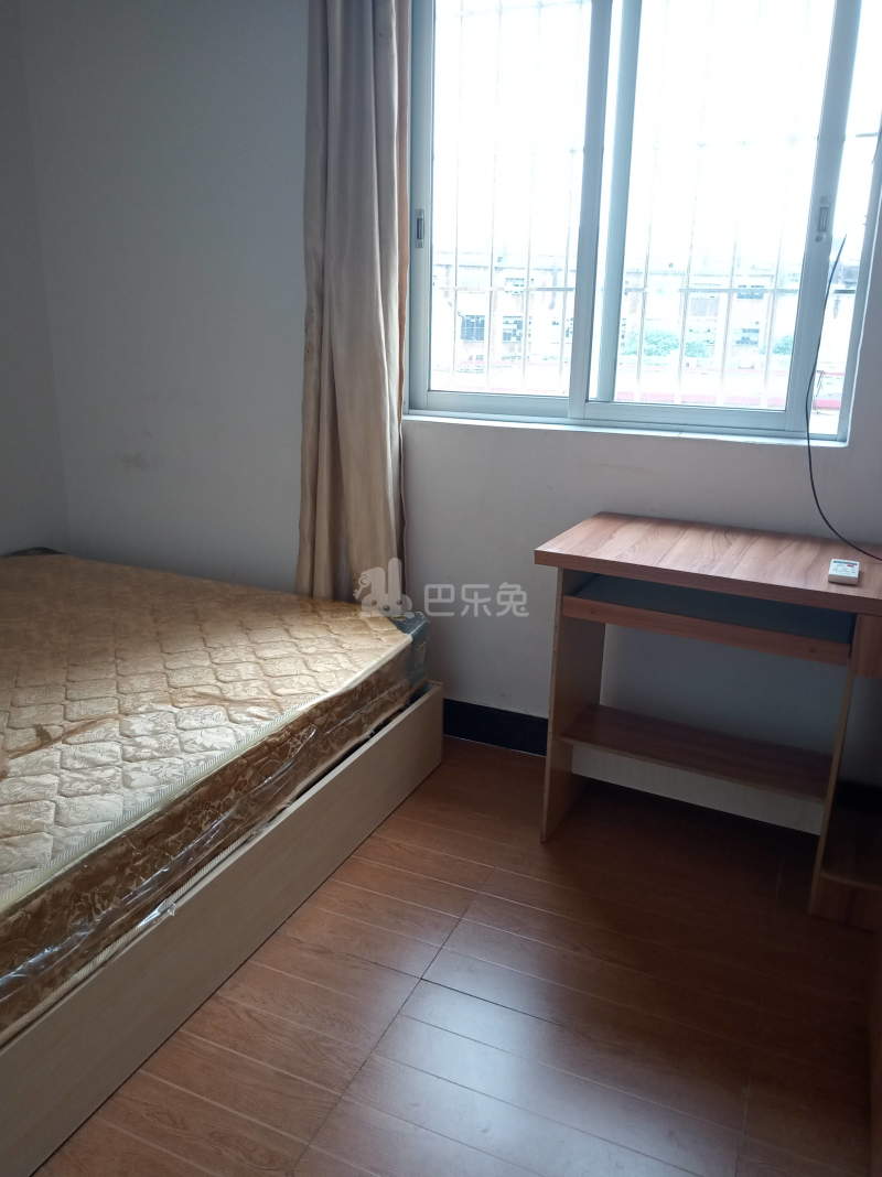 骏丰小区10874839卧室图0