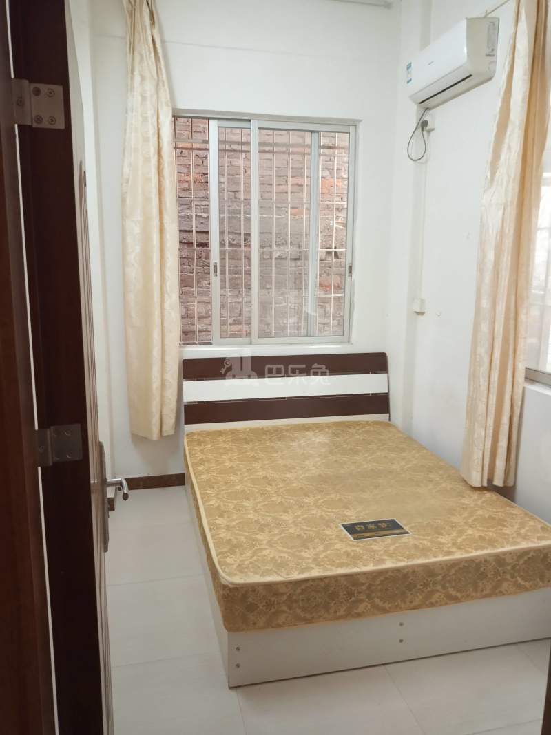 骏丰小区10874843卧室图0