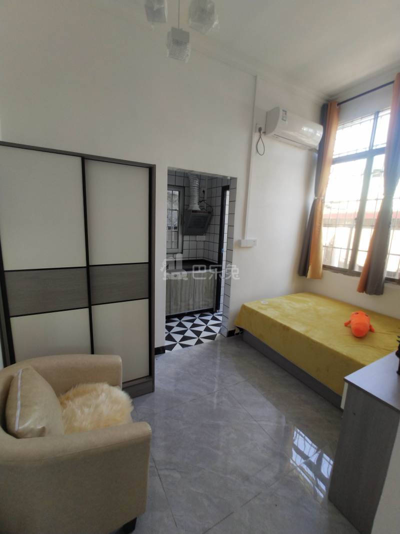 上社村10875128客厅图2