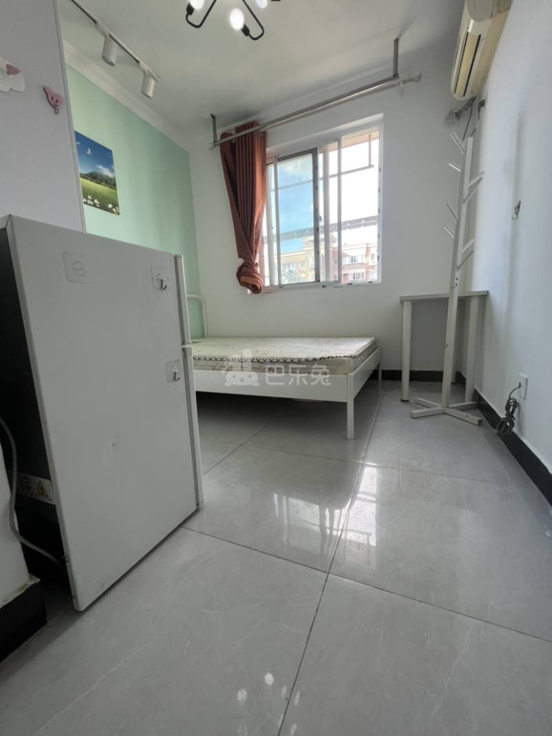 鹏丰苑2期10875474卧室图2