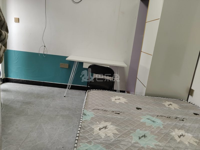 虹四村卫家宅（民房）10877419卧室图2