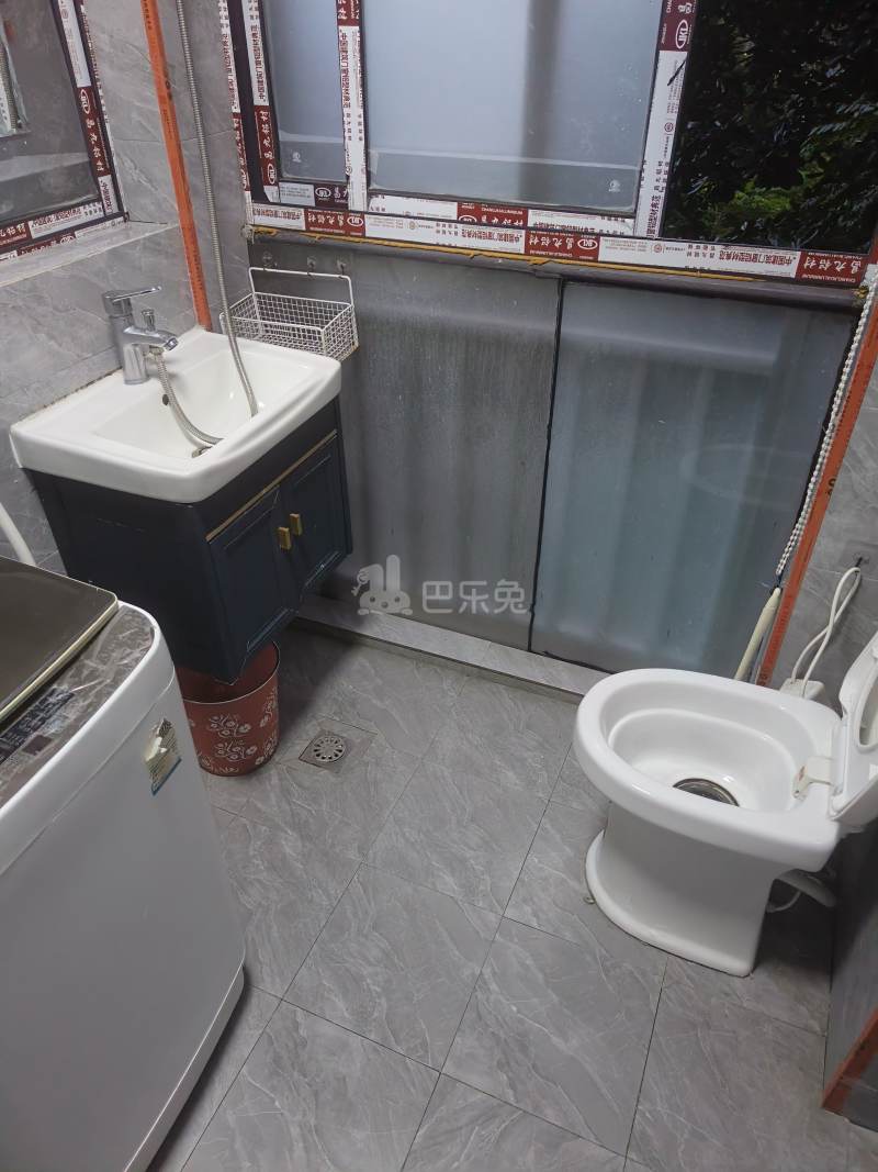 海澜半岛东区10883918卫生间图6