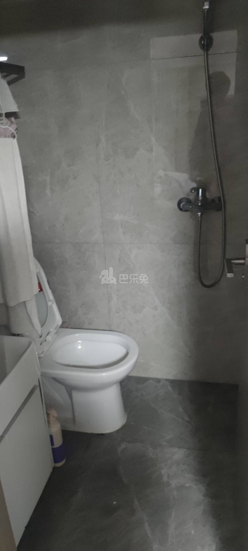 保利融信和光尘樾10885398卫生间图4