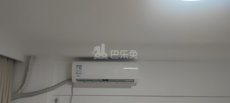 保利融信和光尘樾10885398卧室图3