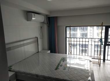 保利融信和光尘樾 