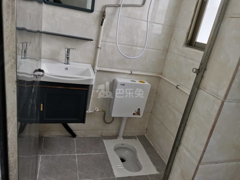 珠村10887586卫生间图0