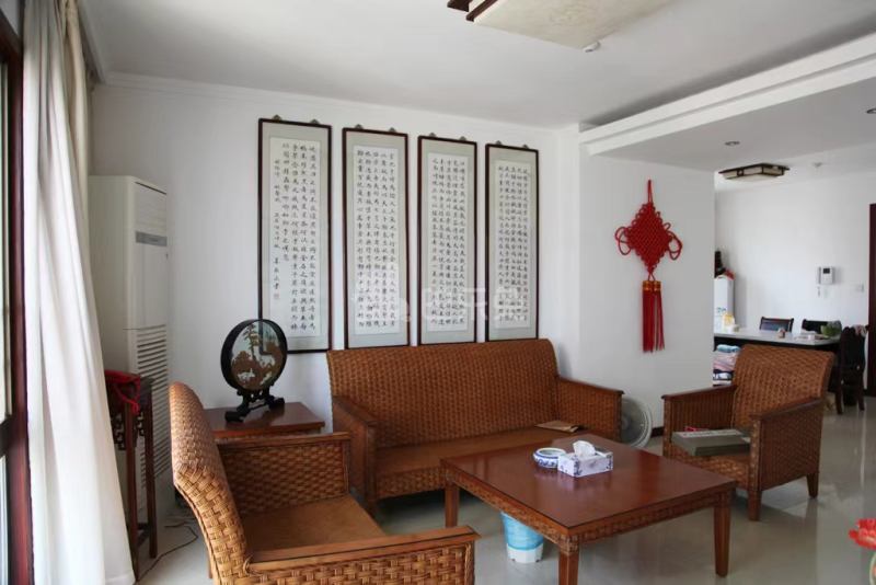 星雨华府10893484卧室图4