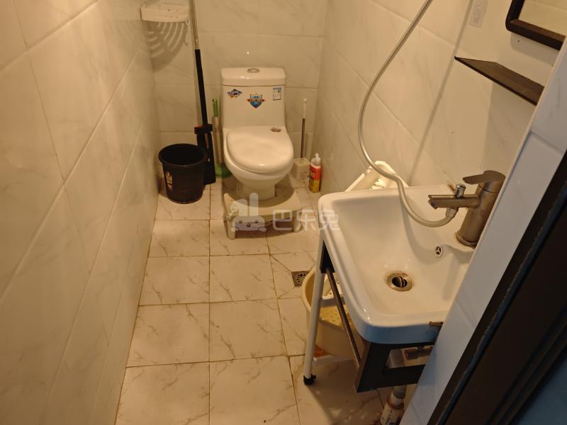 经纬学府涵青家园（经纬城市绿洲二期）10893905卫生间图6