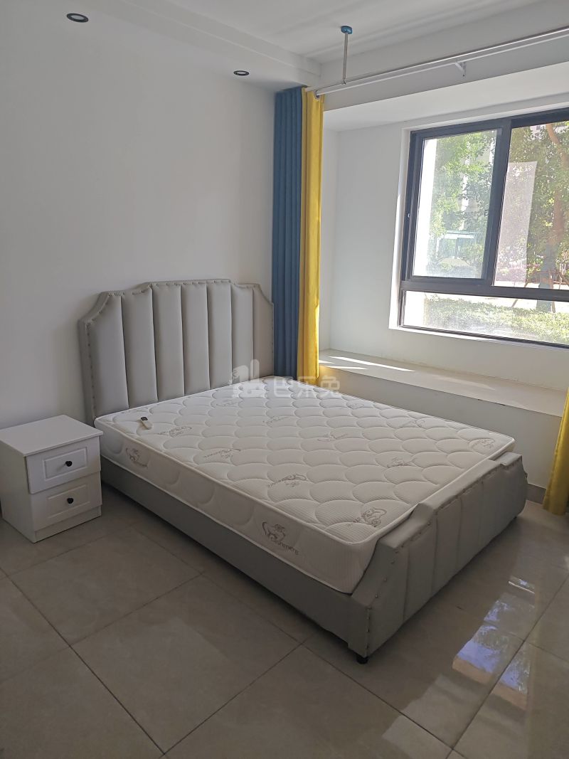 金昊丽苑10894951卧室图0