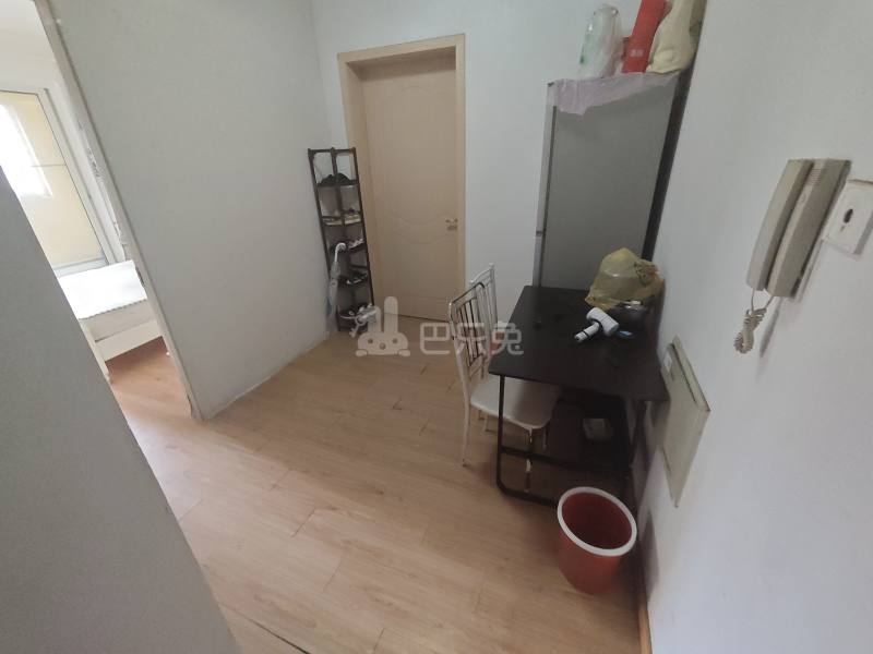 徐泾北城欣沁苑东区1089704客厅图4