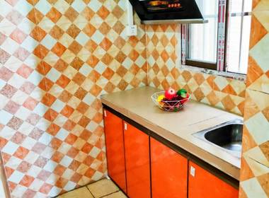 龙溪村 1室1厅1卫