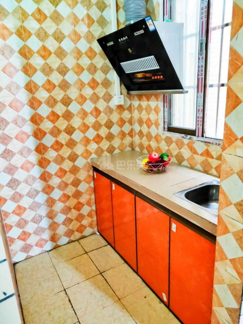 龙溪村10914410周边环境图6