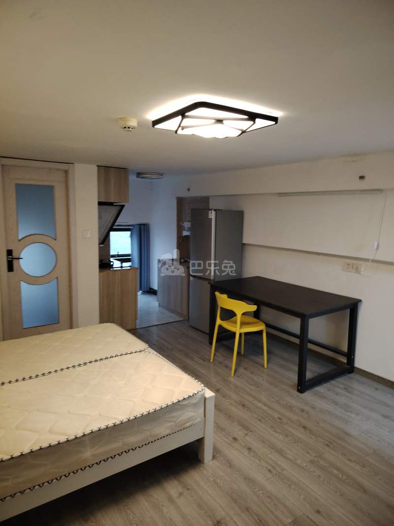 绿地卡米（嘉域生活中心）10922563卧室图1