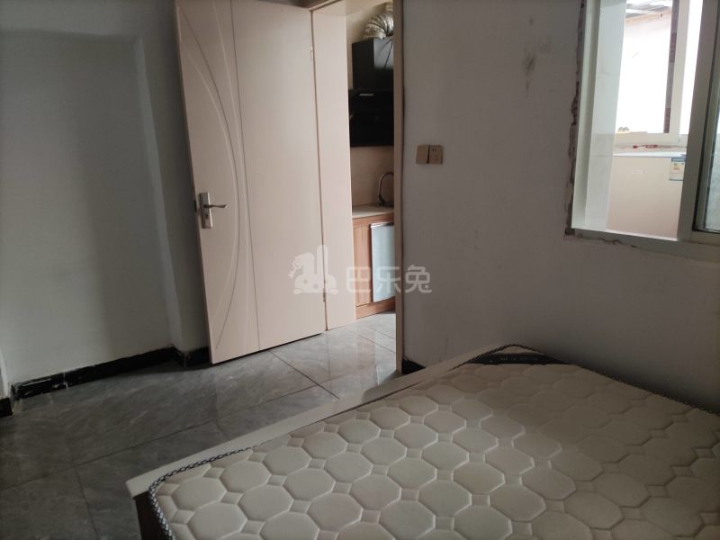 周祝公路2268弄10933804卧室图3