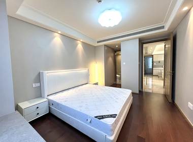 滨江御虹府 4室2厅2卫