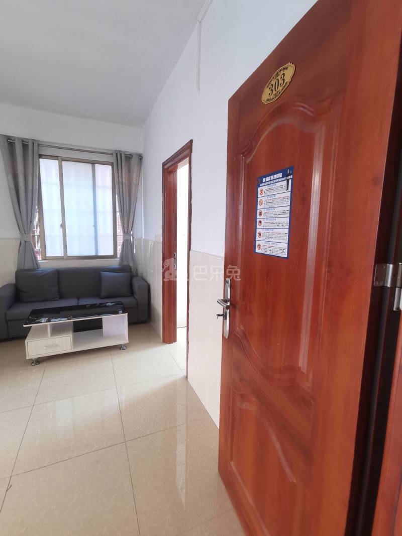 龙归南村10941961客厅图2