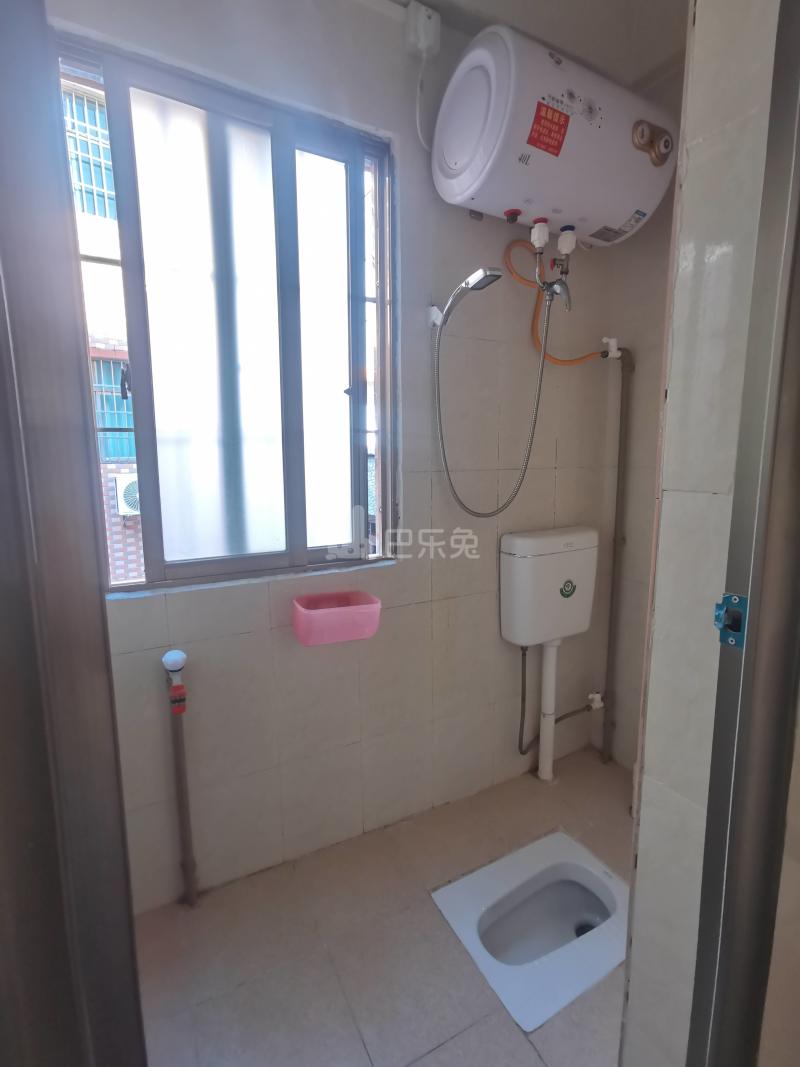 龙归南村10941961周边环境图7