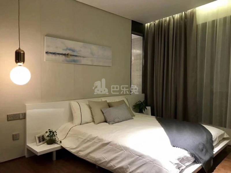 鲁能公馆10950379卧室图2