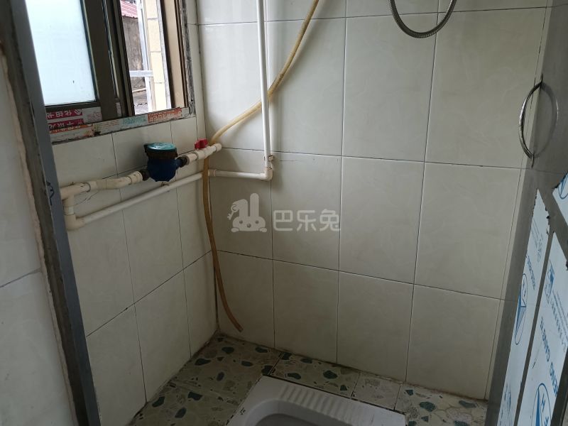 花苑小区10952296卫生间图2