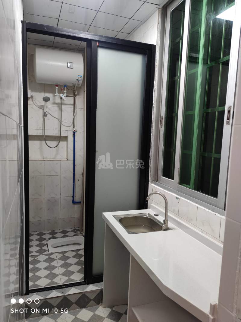 燕塘社区10969095周边环境图1