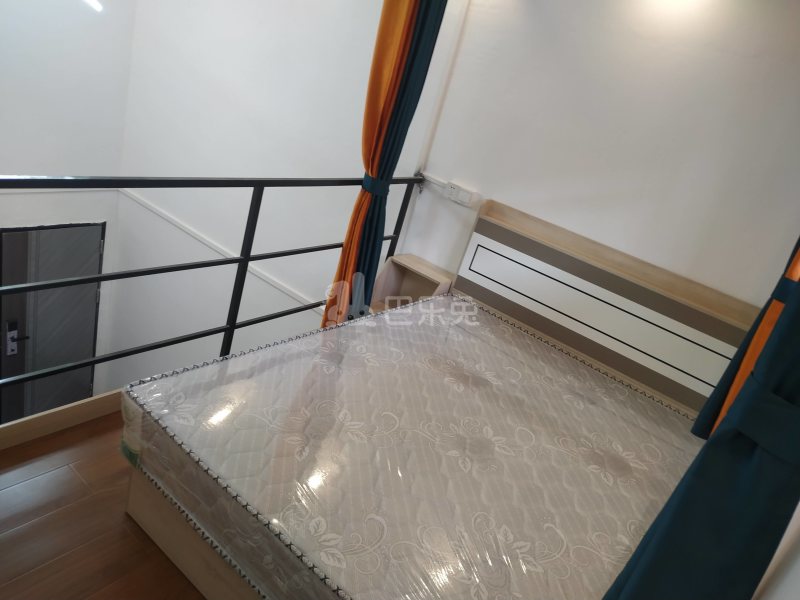 吉山庄岗山巷8号10981390卧室图1