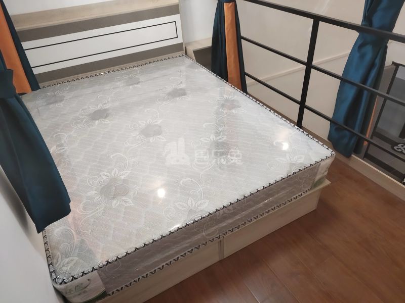 吉山庄岗山巷8号11038405卧室图5