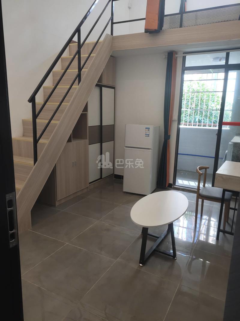 吉山庄岗山巷8号11038405卧室图0