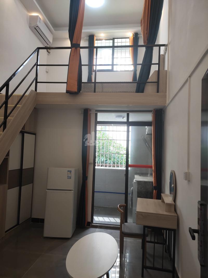 吉山庄岗山巷8号11038405卧室图1