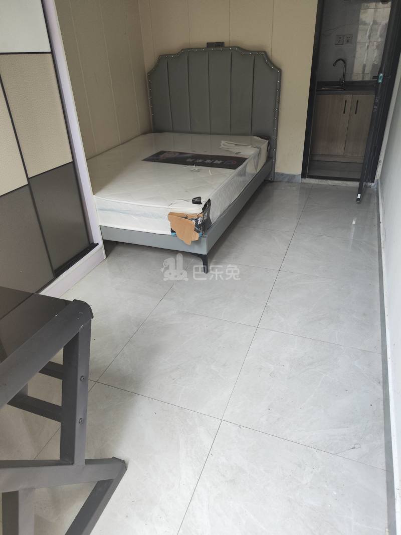 吕三村南蒋家宅（民房）11045022客厅图5