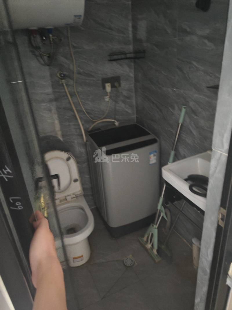 吕三村南蒋家宅（民房）11045022卧室图3