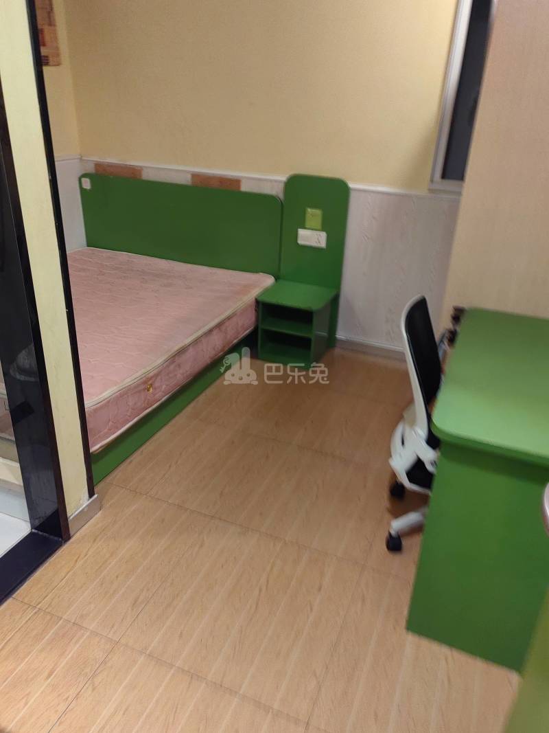 富源公寓（长青路店）11085219卧室图3