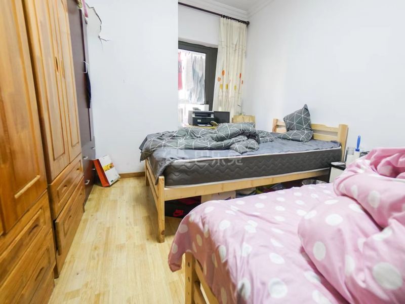 上海滩大宁城西区11086206卧室图4