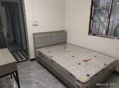 黄村新村后街一横巷4号 