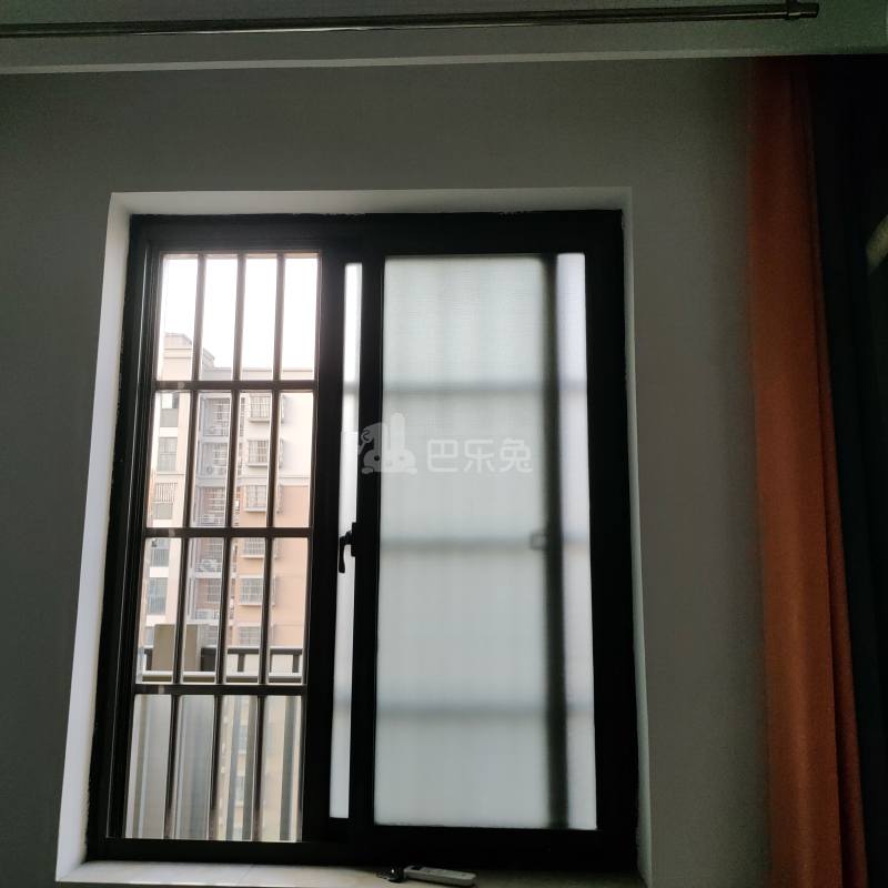 乾南嘉苑南区11096625卧室窗户图7