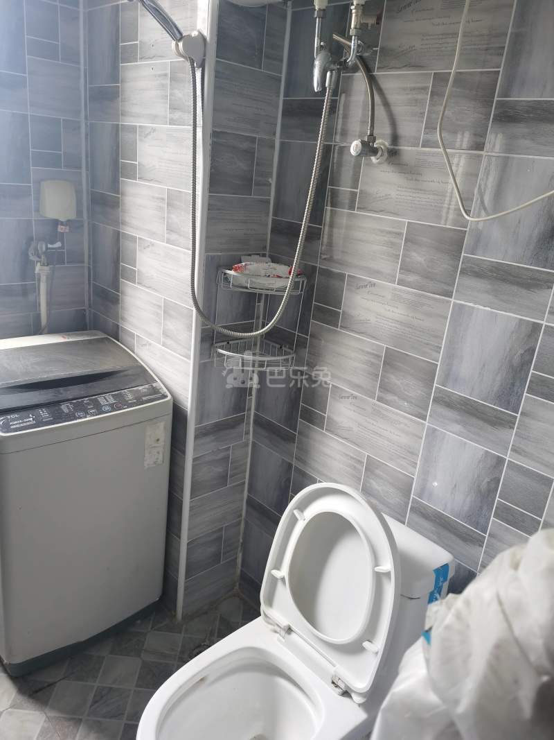 滨浦新苑二村11104558卫生间图18