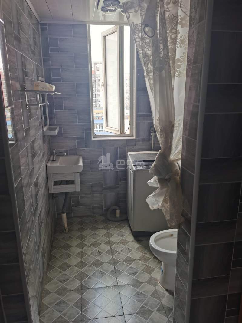 滨浦新苑二村11104558卫生间图19