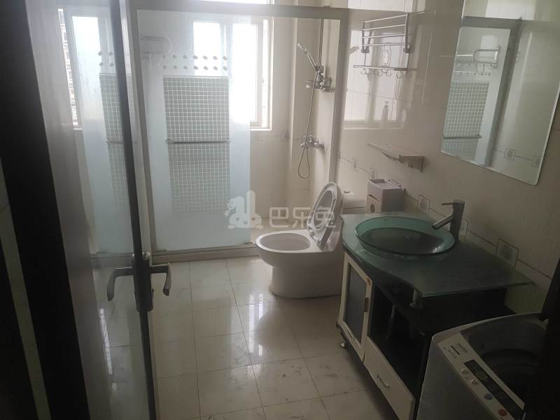 大众春盛苑11124651卫生间图4