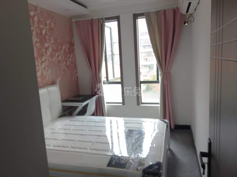 金鹤新城水岸秀苑11155349卧室图1