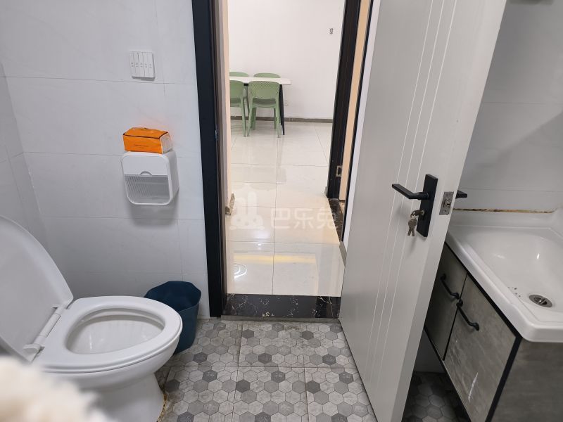 中信泰富又一城一期11159729卫生间图10