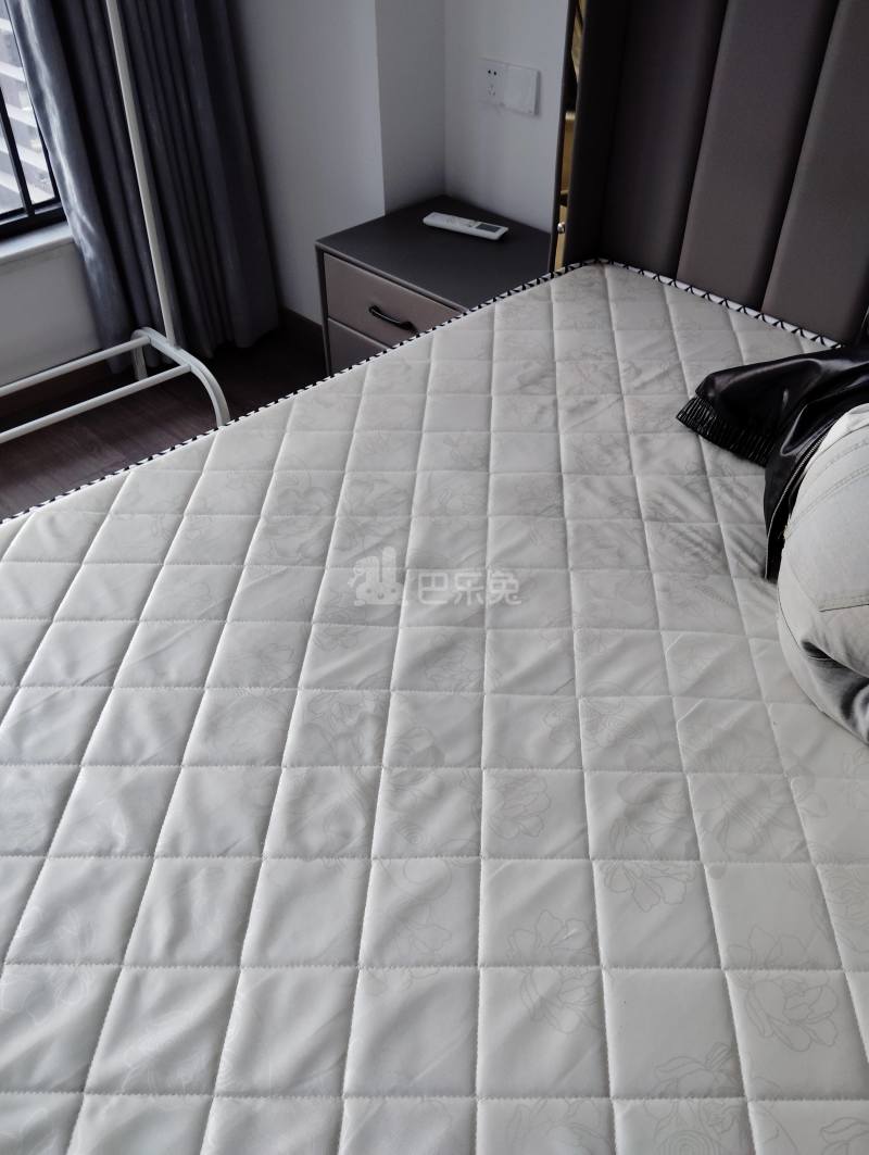 保利融信和光尘樾11175409卧室图0